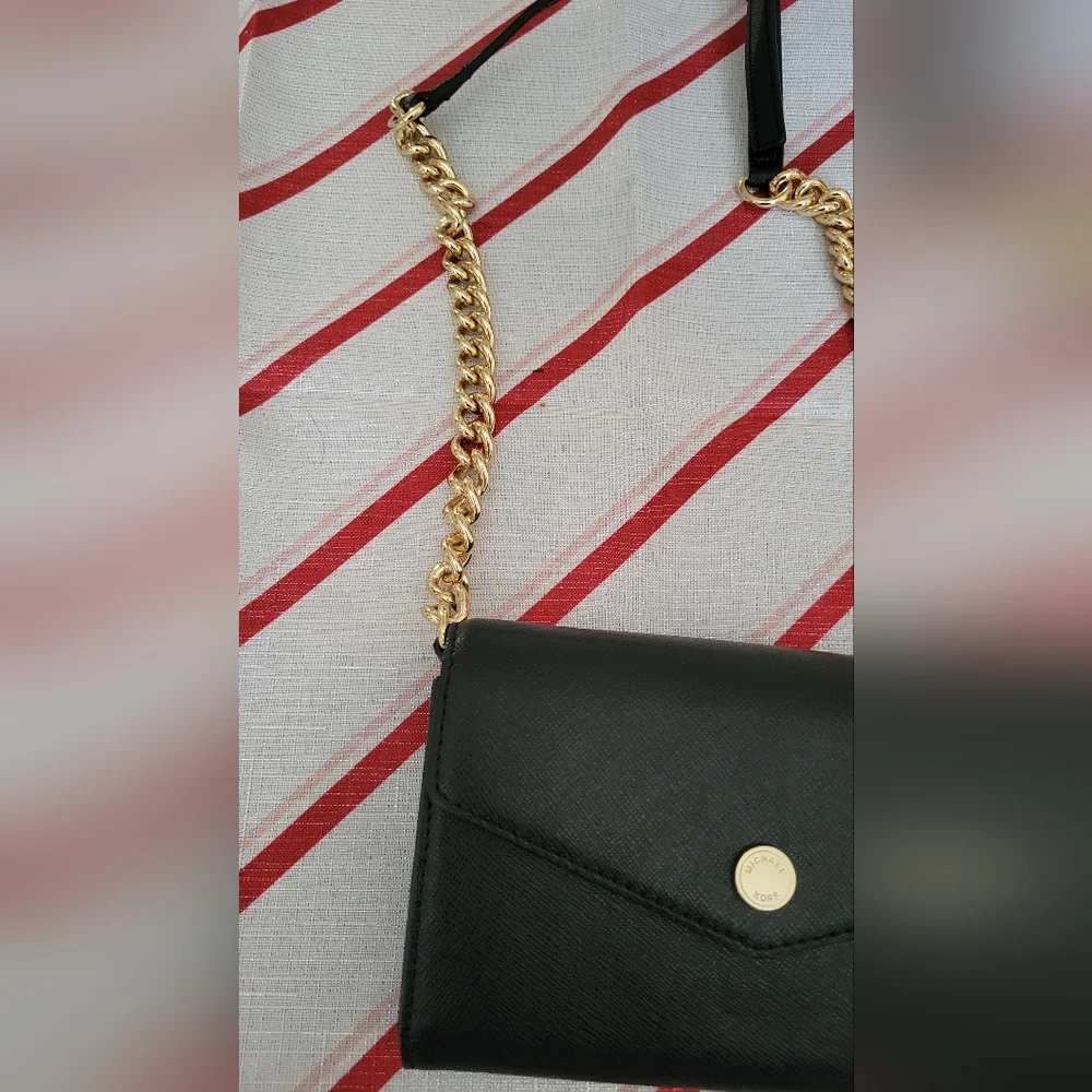 Michael Kors Jet Set Travel  Envelope Crossbody Bag - Picture 15 of 16